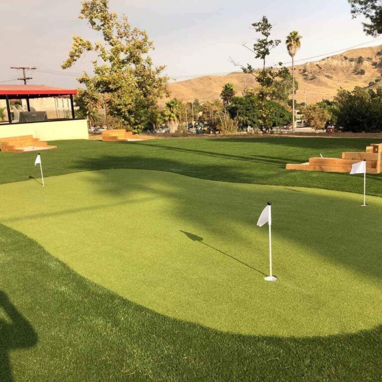 Backyard Putting Green Installer Paradise AZ | Putting Turf